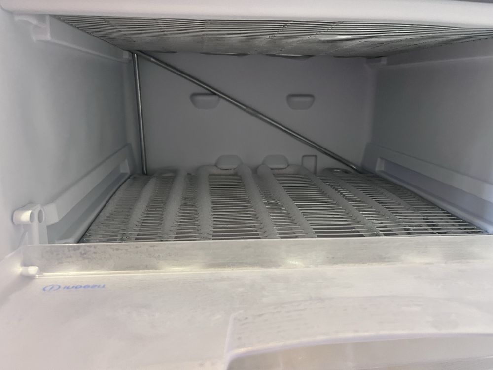 Frigorifico Combinado Indesit