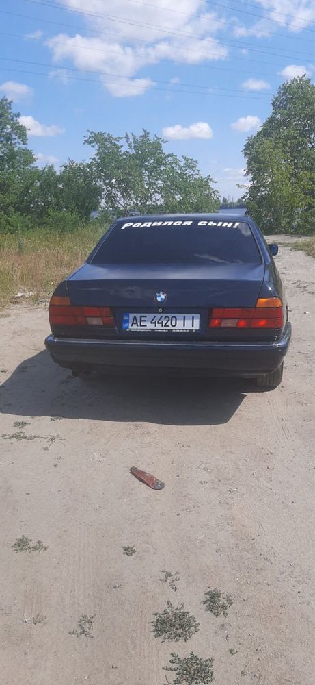 Продам бмв е32 . 3.5