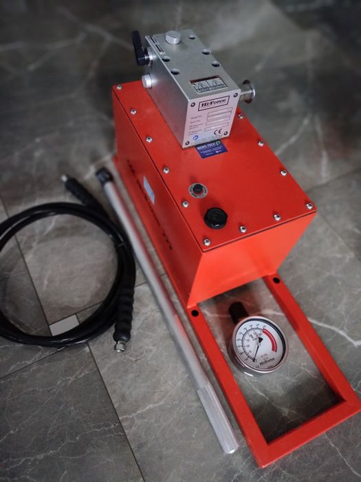 Pompa ręczna do prób ciśnieniowych MHX 300