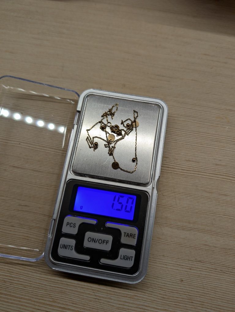 Naszyjnik złoty Mystery YES 42 cm próba 333