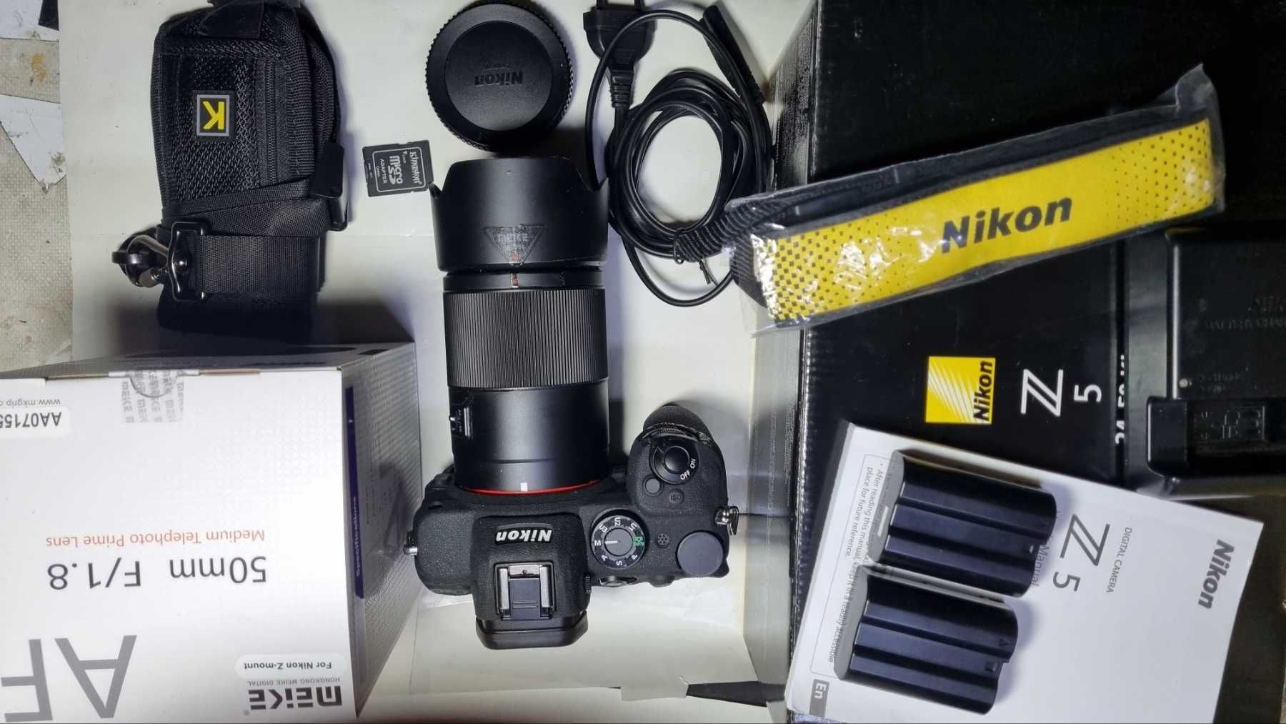Nikon Z5 беззеркалка , комплект в хор. сост. с адаптером и  вспышкой