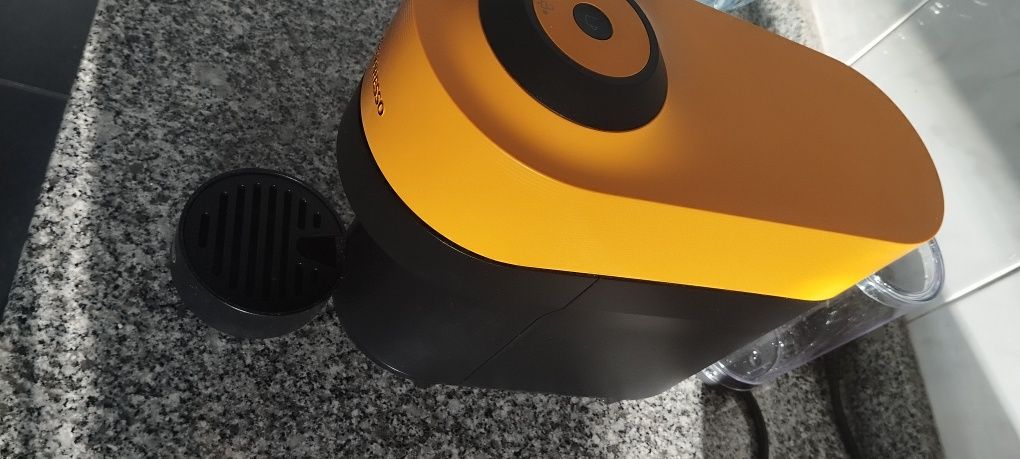 Oportunidade!! Cafeteira Nespresso