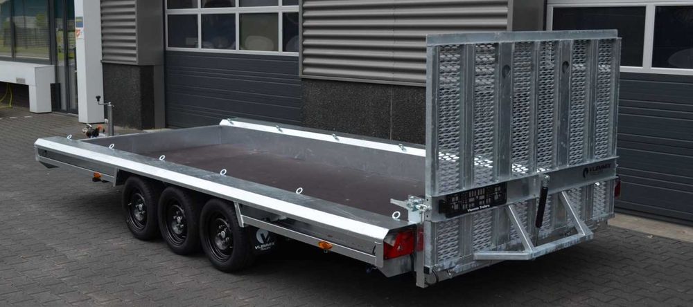 Promoção Reboque Atrelado Transporte Máquinas várias medidas bom preço