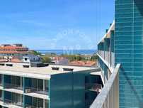 Apartamento T1 com Varanda em Condomínio Privado com Piscina e Giná...