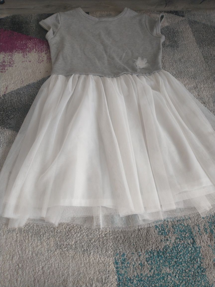 Sukienka dla dziewczynki, rozmiar 152