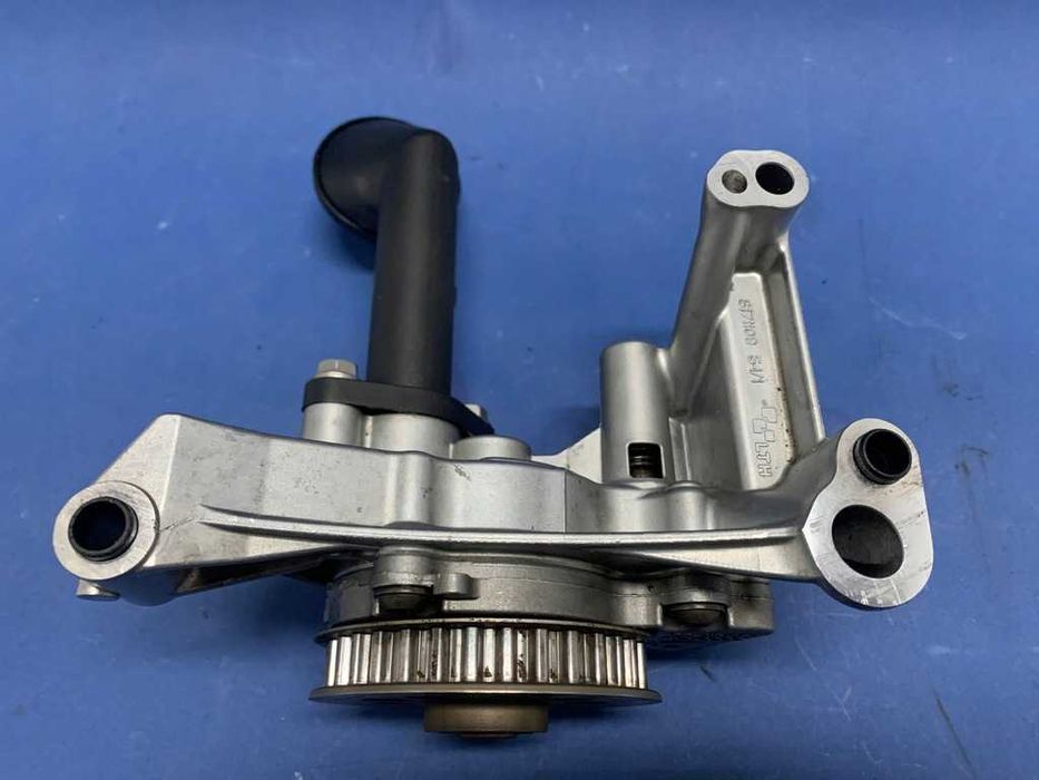 Масляний насос VW Caddy 1.6 tdi GOLF 1.6 Touran 1.6 Каддік 1.6 Тоуран