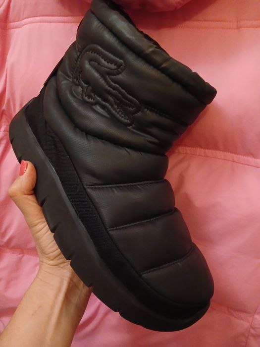 Дутики Lacoste  р 41-42