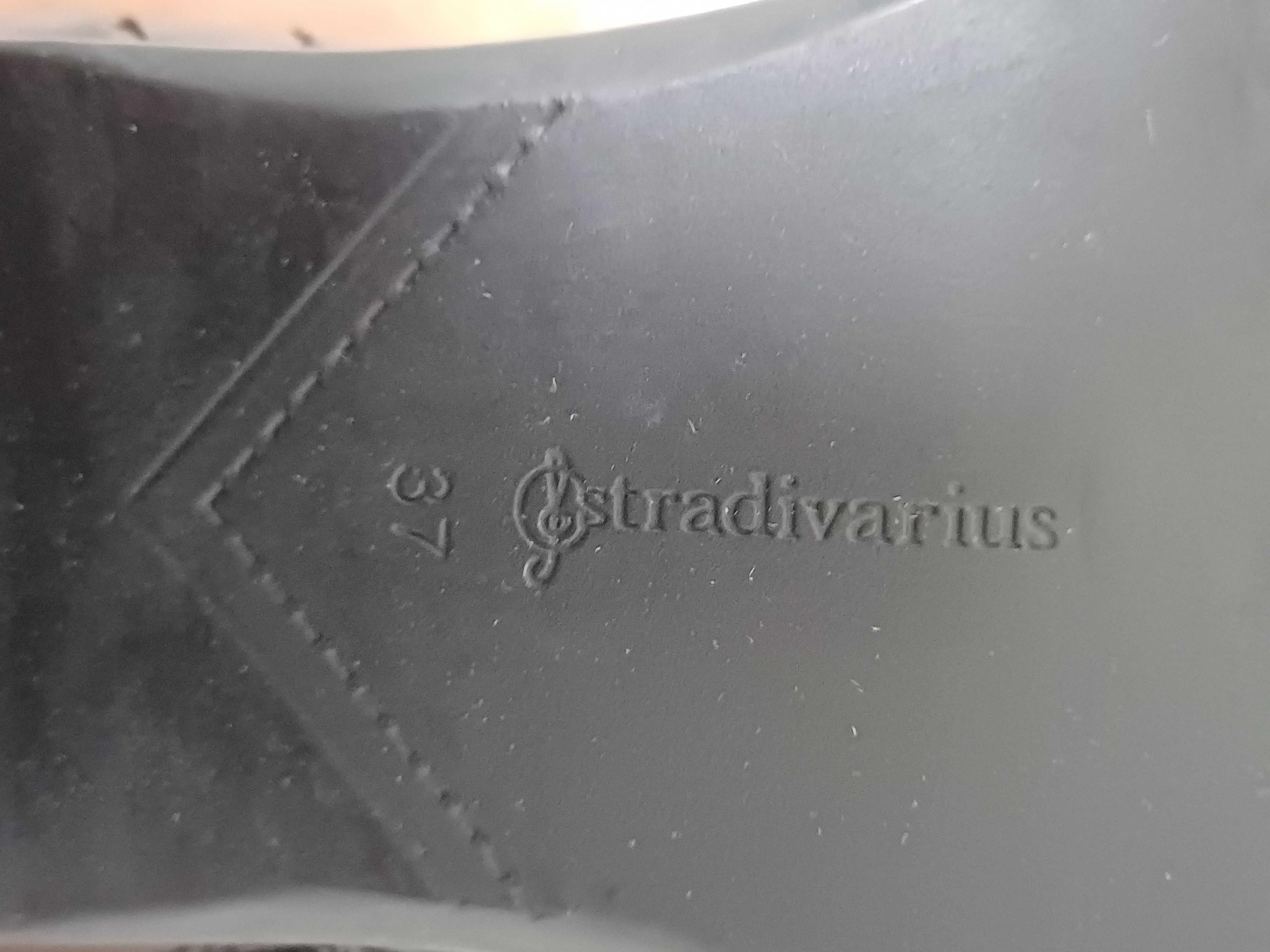 Botas de senhora Stradivarius Nº37