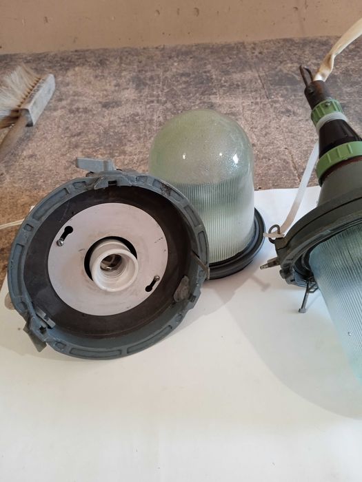 Світильники НСП 11 * 200 23  Ватра