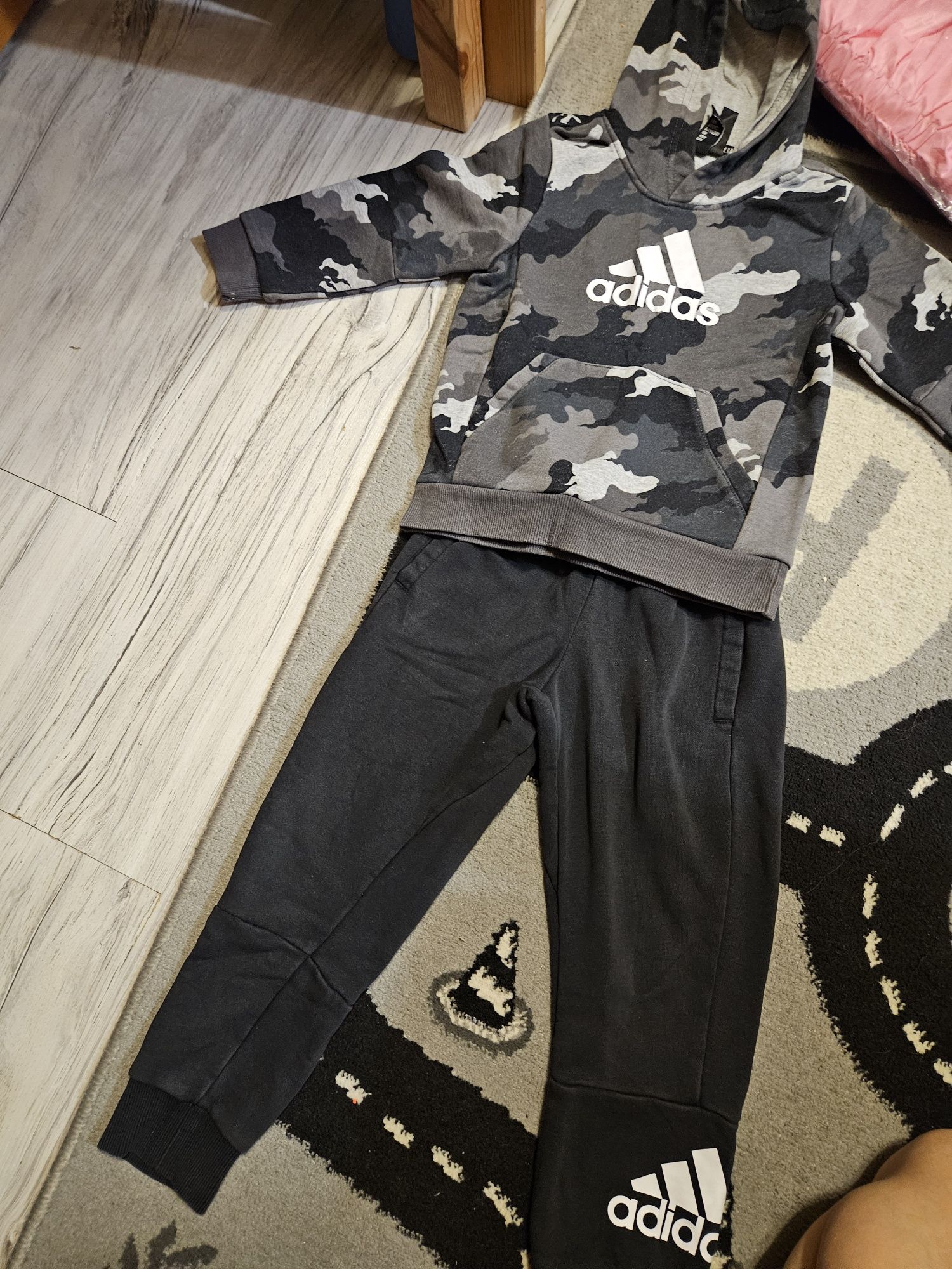 Dres adidas 116 i spodnie adidas