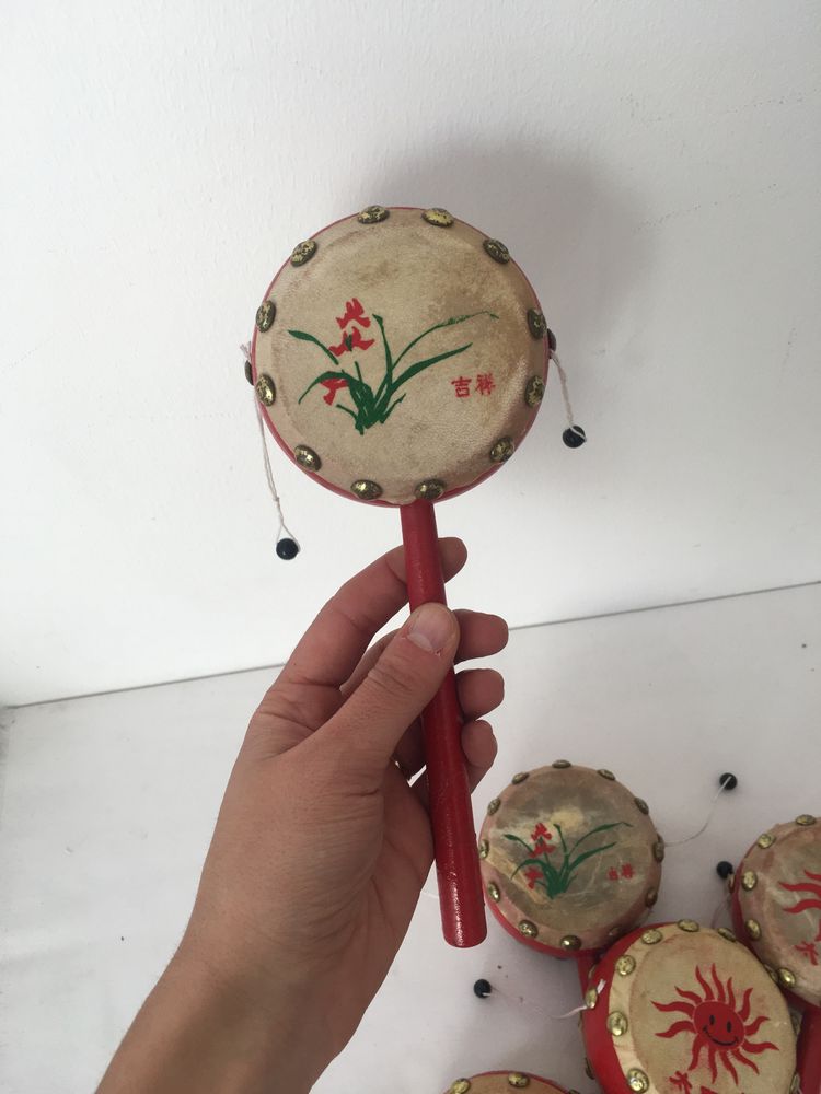 Cocalhos de madeira