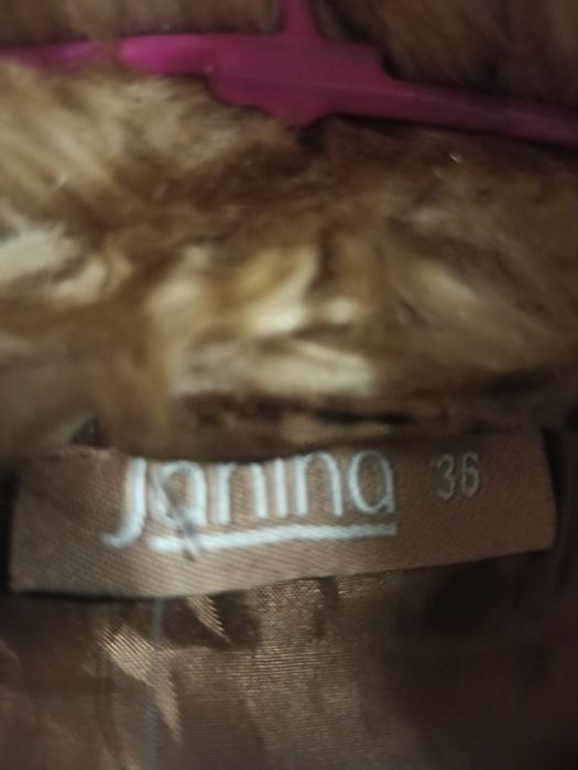 Жилетки подростковые женские