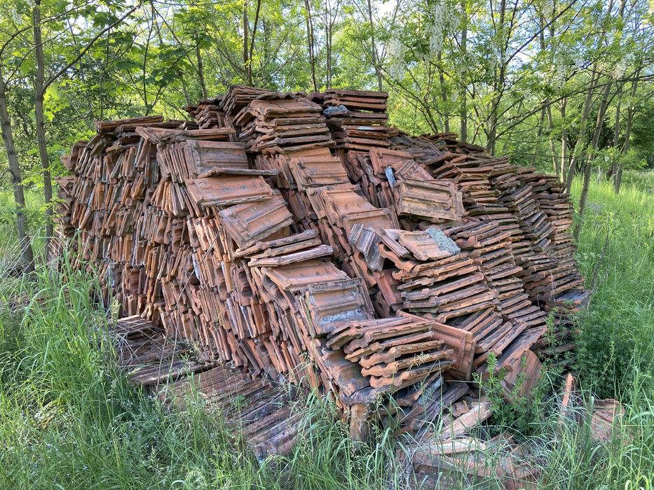 Черепиця продаю.