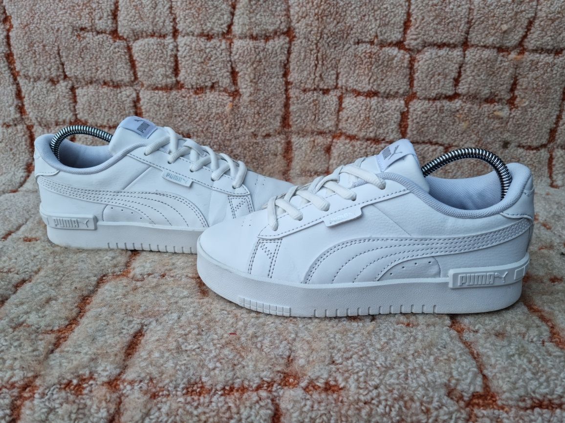 Кроссовки Puma Jada