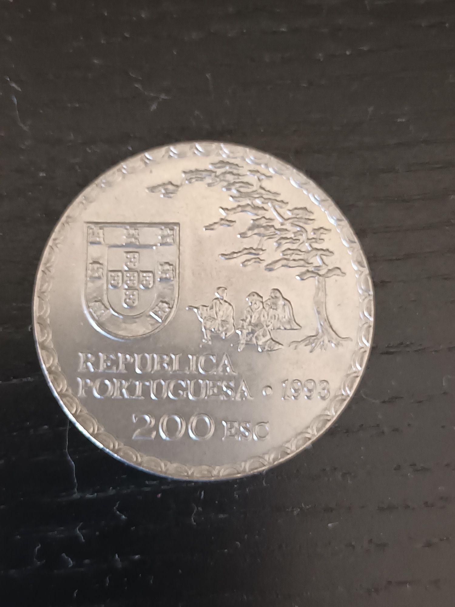 Moedas Comemorativas 100 e 200 escudos