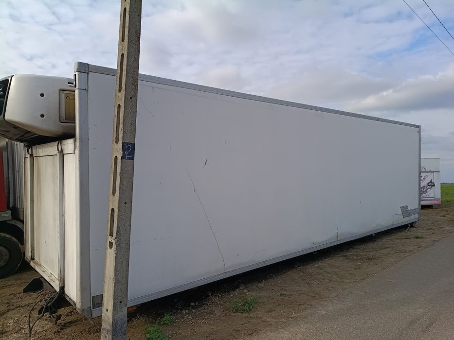 Chłodnia 9m izoterma kontener transport
