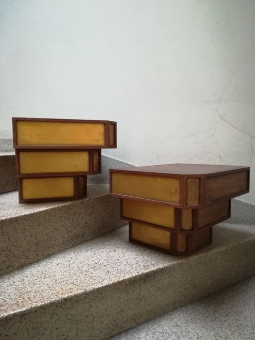 Par de Consolas de Suspensão em Madeira. Modernismo. Anos 1950.