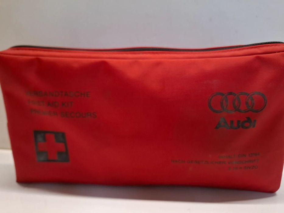 APTECZKA ORYGINALA AUDI 4B0860281 SLASK WYSYLKA