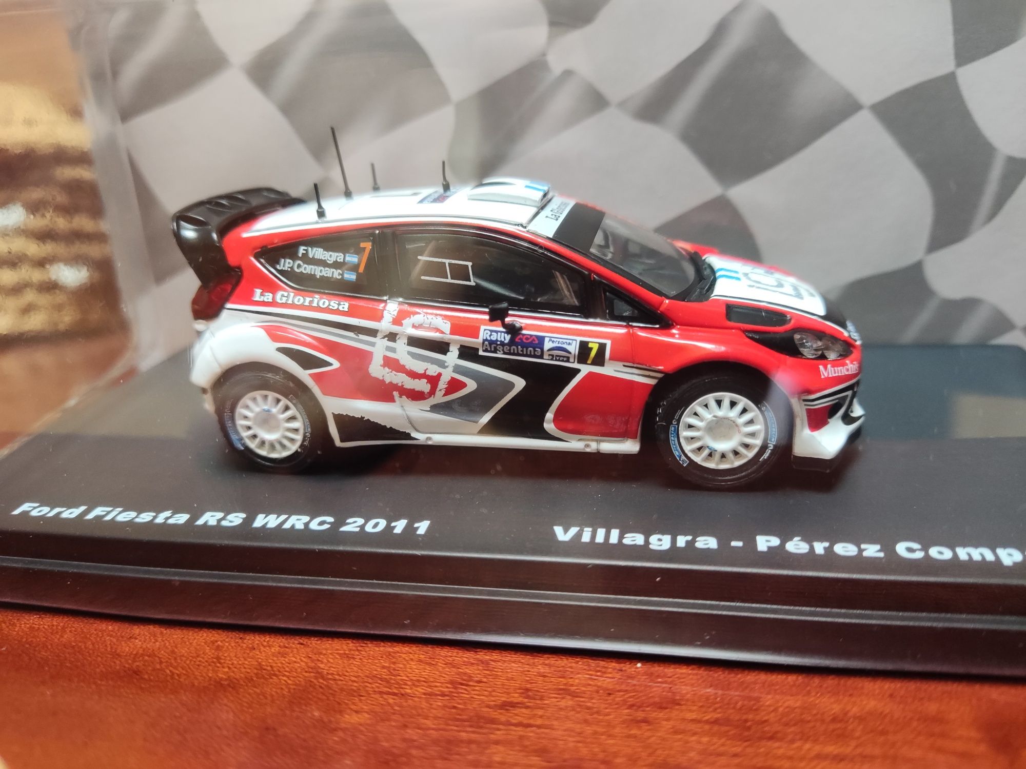 Ford Fiesta RS WRC 2011 1:43