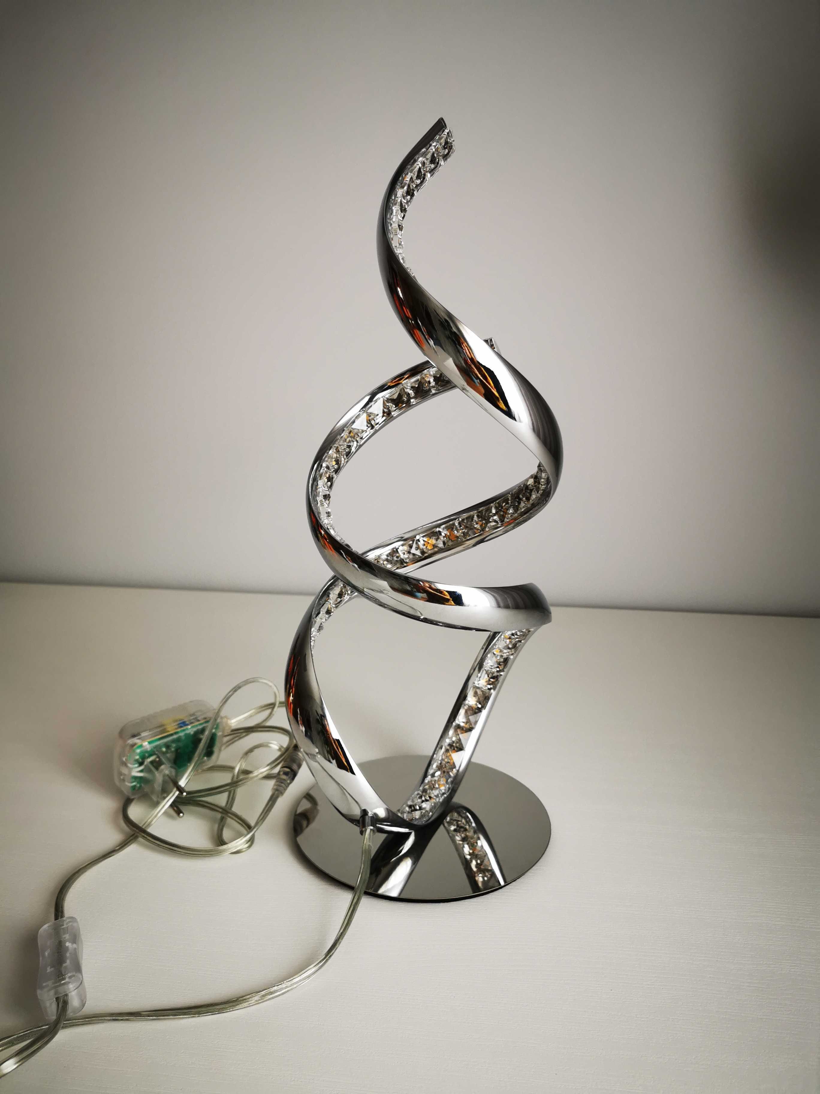 Candeeiro led (novo)