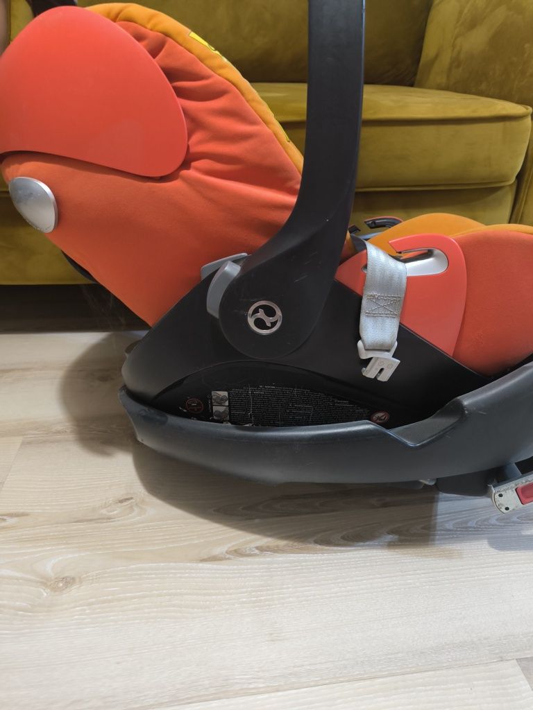 Fotelik cybex  cloud q 0-13 kg z bazą