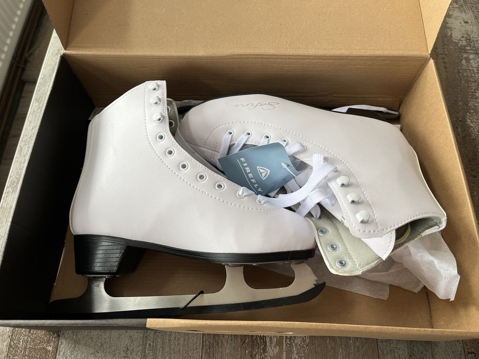 Łyżwy figurowe 39 nowe