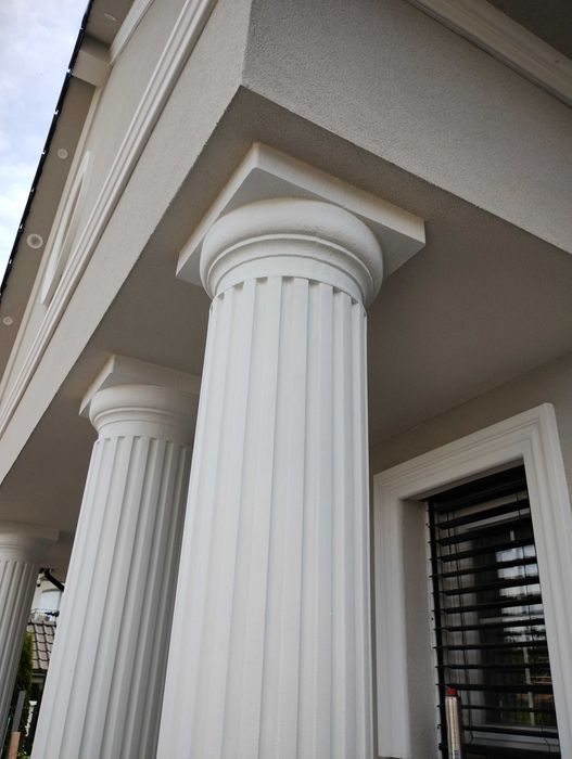 Sztukateria elewacyjna bonie gzymsy listwy profile okienne karnisze