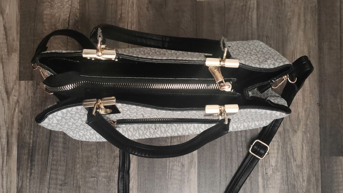 świetna torebka MICHAEL KORS z brylokiem