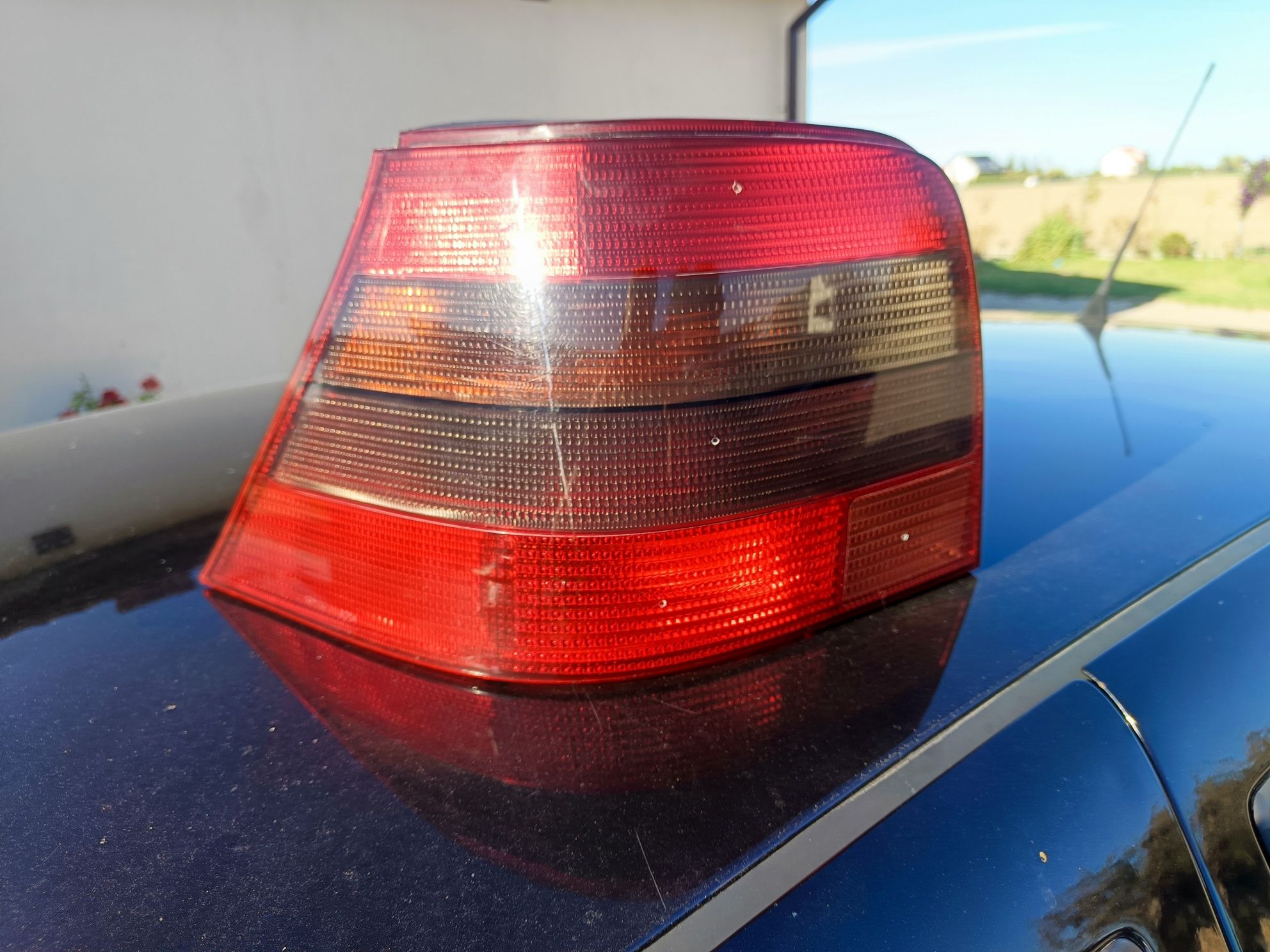 Lampy tył Golf 4