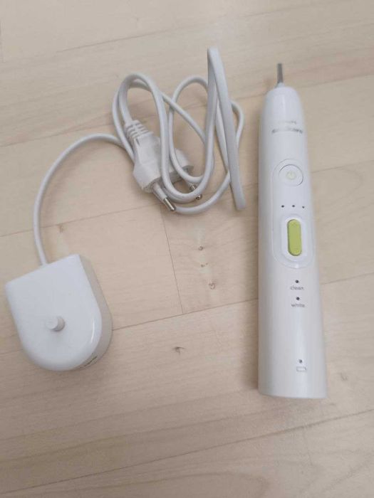 Щітка зубна електрична