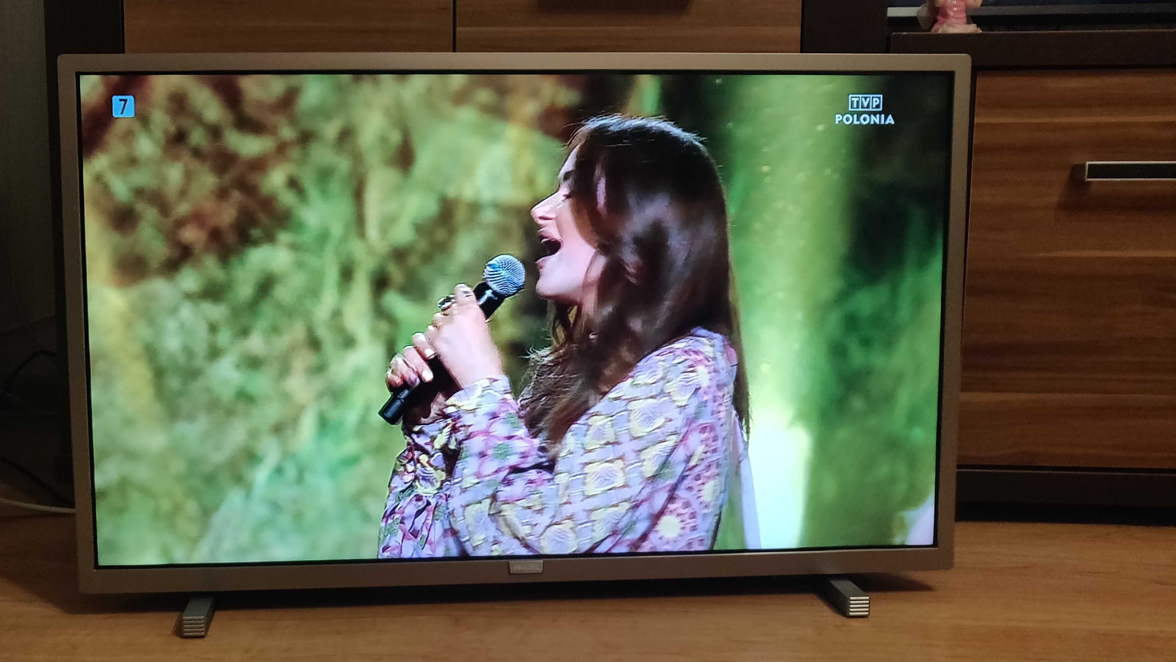 Telewizor PHILIPS 32  DVB-T HEVC  led