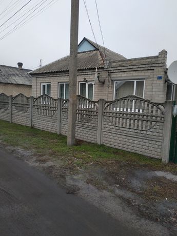 Дом в пгт Петропавловка