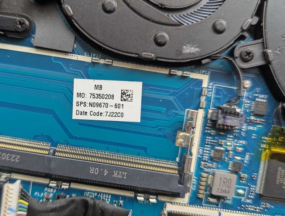 корпус топкейс кришка охолодження HP envy x360 15-ey0013dx