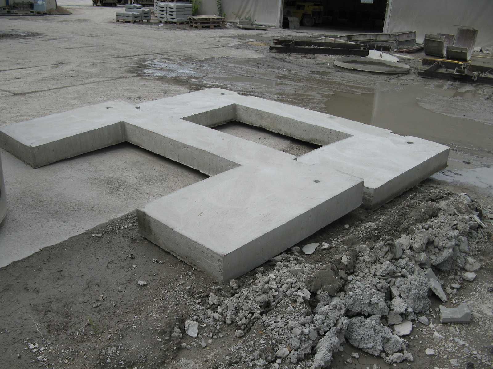 murek ścianka przepustu wylot pod rurę mostek betonowy śląsk