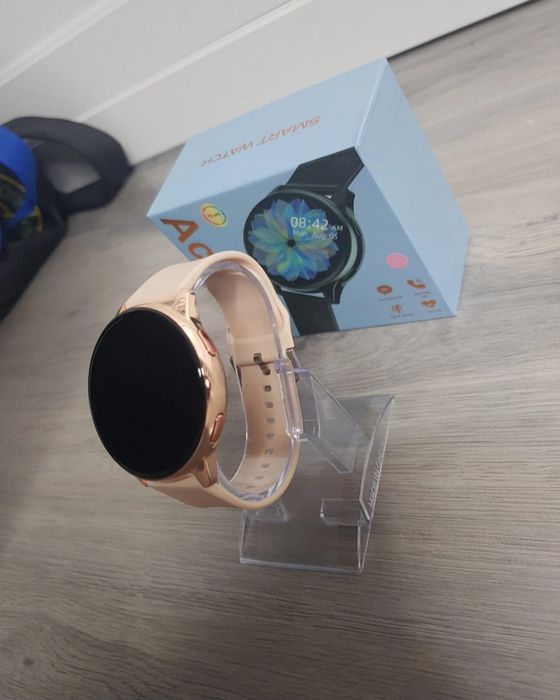 Smartwatcha pełny komplet, nowy złoty