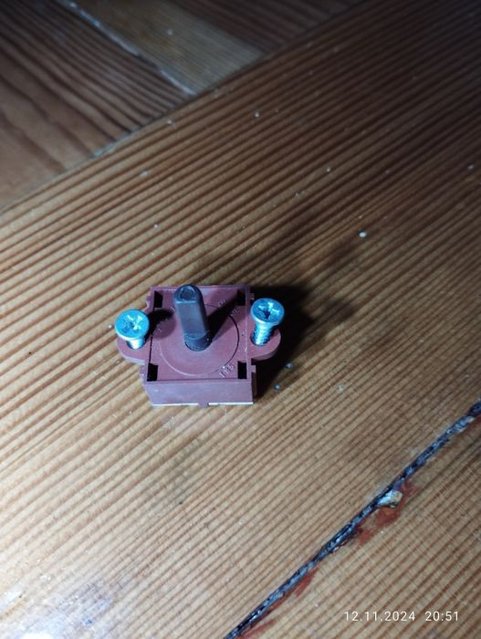 Селектор програм (потенціометр)  для пральної машинки Ardo Б/У Seuffer