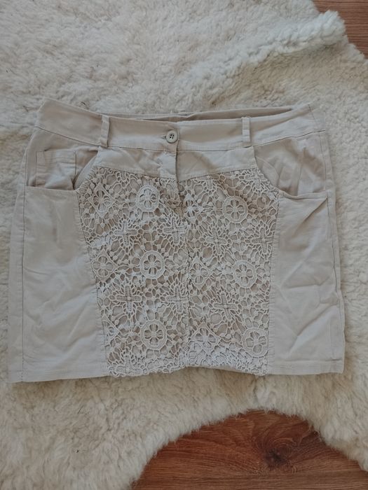 Beżowa spódnica mini XL