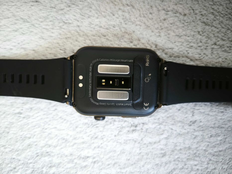 Smart годинник з функцією виміру тиску