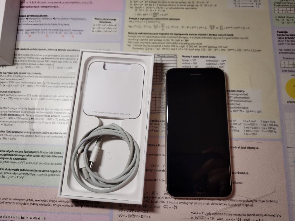 iPhone SE 3 generacji 128gb stan bardzo dobry