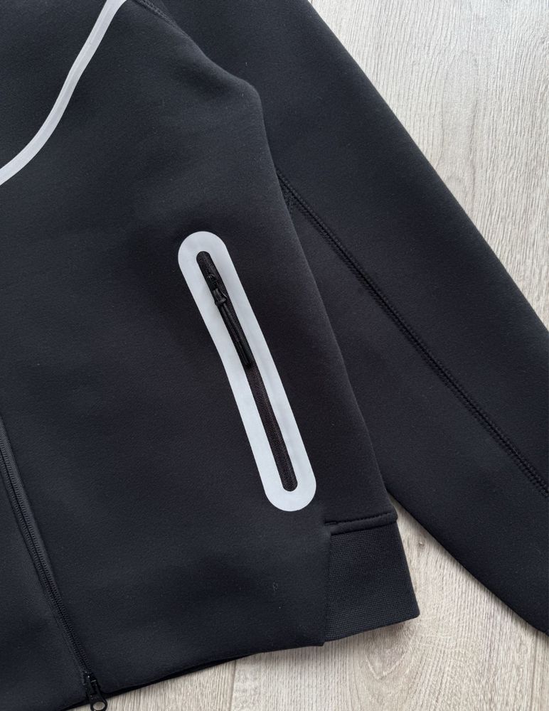 Кофта Nike teach flees