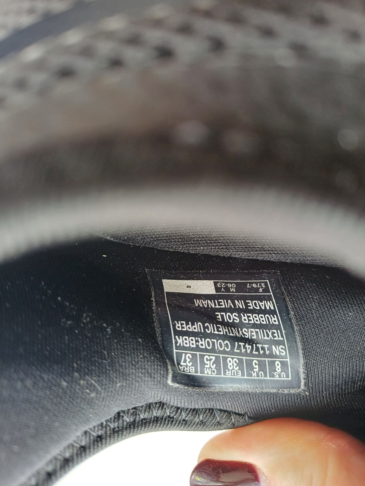 Кросівки Skechers Bobs Geo-new Aeshetics 117417 BBK розмір 41