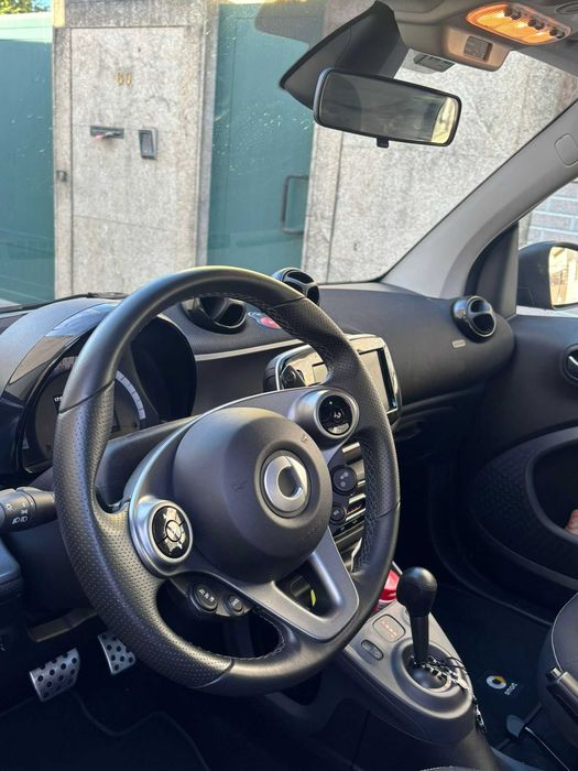 Smart 2019 FORTWO PASSION 90 CV automático ( TODOS OS EXTRAS)