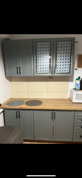 Wynajmę dwupokojowe mieszkanie – umeblowane, z osobną kuchnią