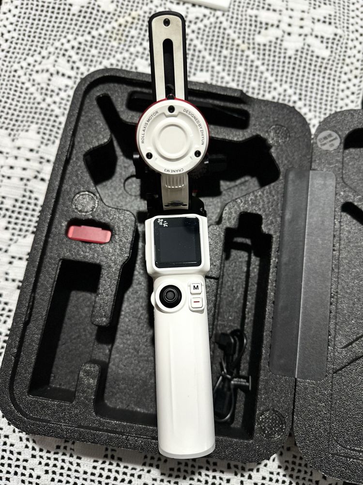 Estabilizador ZHIYUN M3