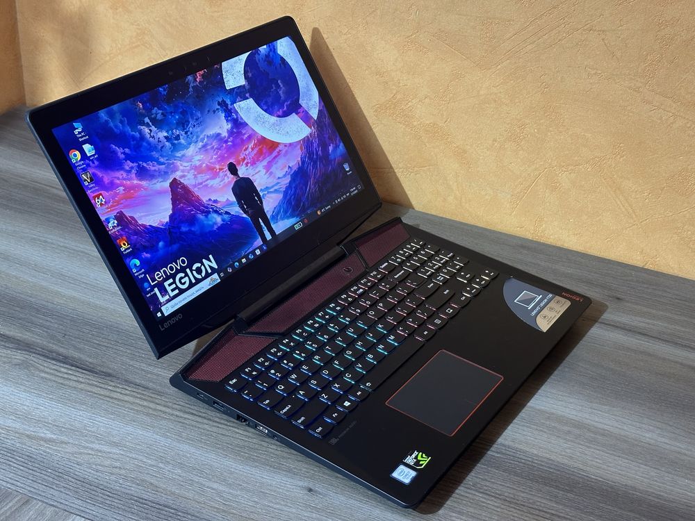Потужний ігровий 4K Legion Y720(Core i7/GTX1060/16DDR4/SSD+HDD/4K IPS)