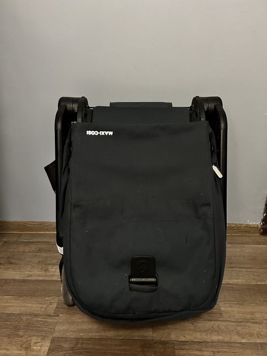 Реверсивний прогулянковий візочок Maxi Cosi Leona