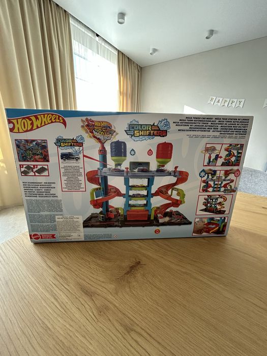Ігровий набір Hot Wheels Автомийка Мегавежа