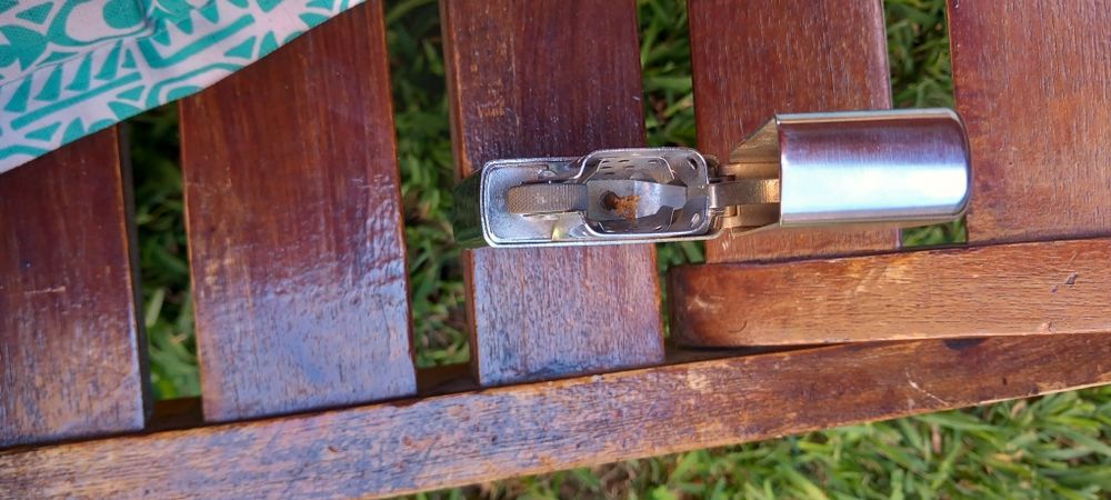 Isqueiro antigo original