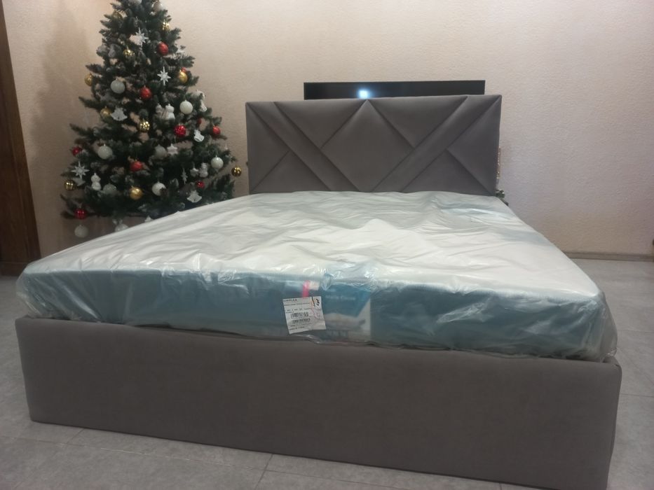 Продам ліжка з тканини