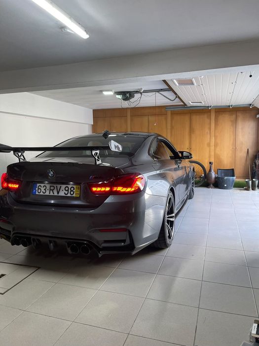 Spoiler M4 Gts em carbono